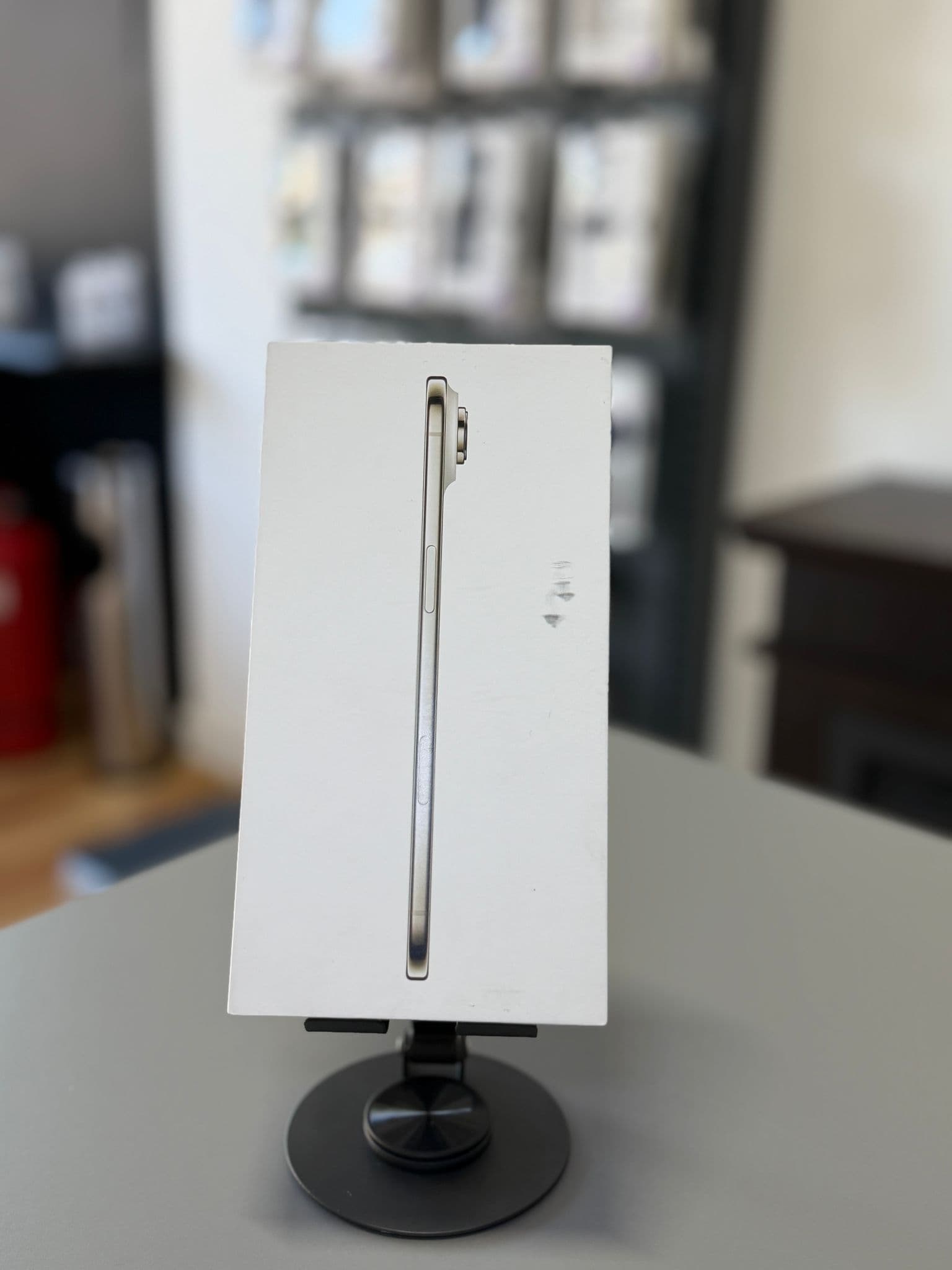 iPhone 17 Air, Light Gold, 256GB